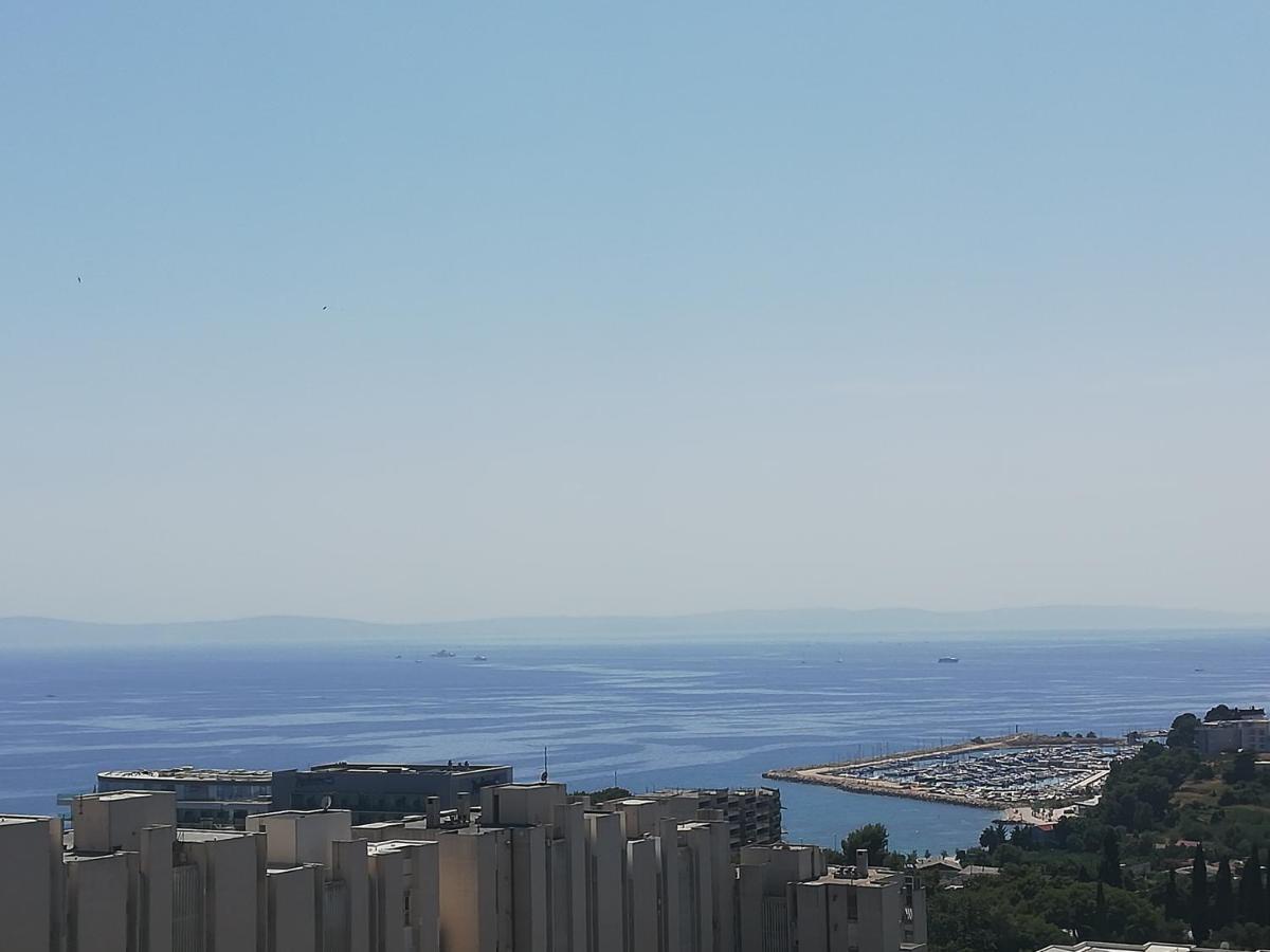 Alnea Apartamento Split Exterior foto